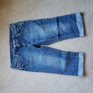 Maurices Juniors Capri jeans